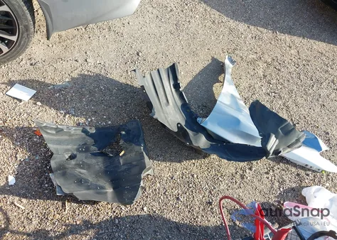 2019 Toyota Camry Se z USA, uszkodzony, nr VIN 4T1B11HK3KU755619